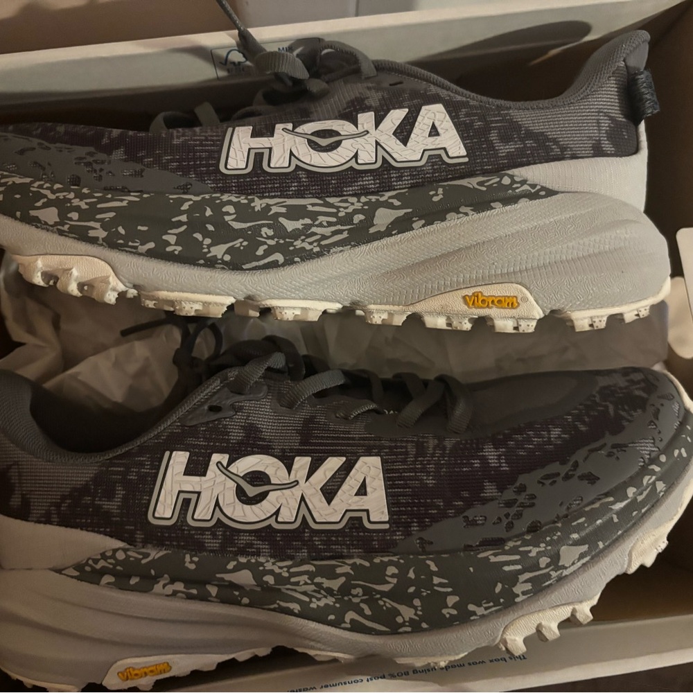 Hoka Speedgoat 6 Trail Shoes - Black and Gray